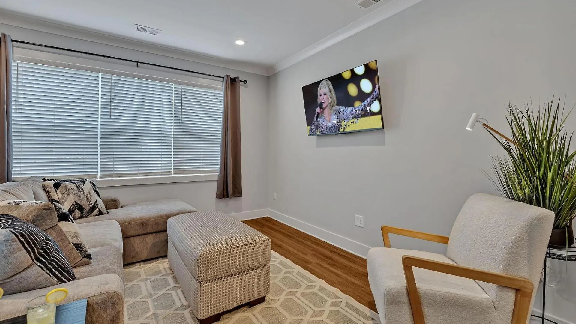 Melrose Mezzo - 5 Mins To Broadway - Rooftop Nashville Holiday home